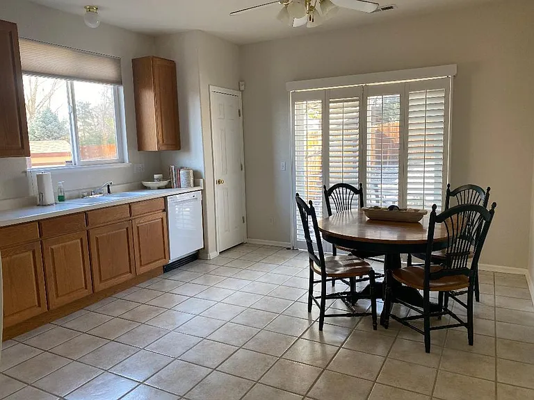 7108 McEwan St — Photo 12