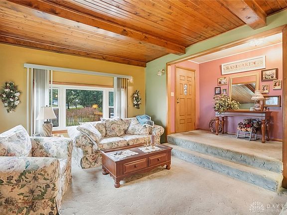 5th image of 7390 Rebecca Dr