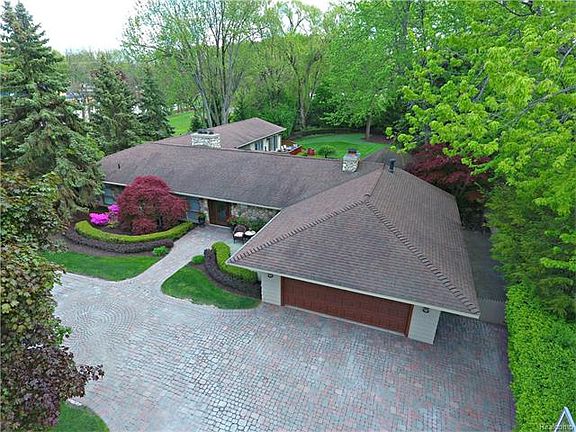 New Roof Not Pictured (2017)