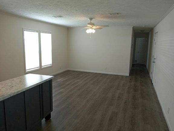 3rd image of 10201 W Beaver St #15