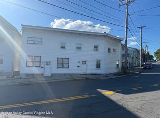 252 & 254 Partition St, Saugerties, NY 12477