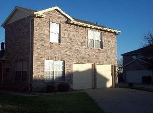 2031 Talon Dr, Lewisville, TX 75077