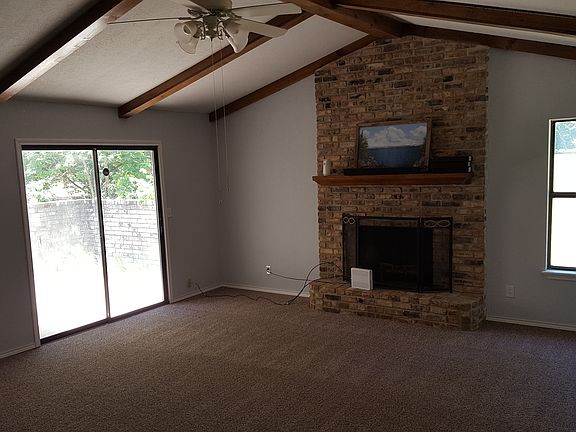 4th image of 17010 Creekside Dr