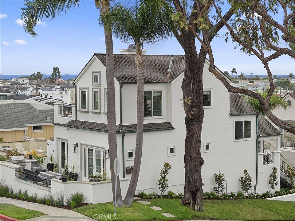 1st image of 423 Poppy Ave #2