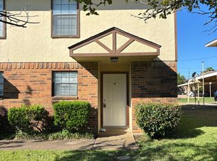 404 Amber Ln APT 4, Crowley, TX 76036