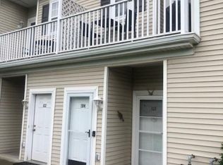 104 Commons Ln, Saugerties, NY 12477