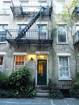 1st image of 5 Patchin Pl APT 3F