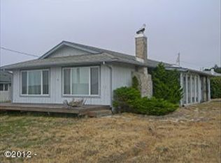 1906 NW Canoe St, Waldport, OR
