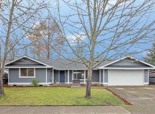 251 74th St, Springfield, OR 97478