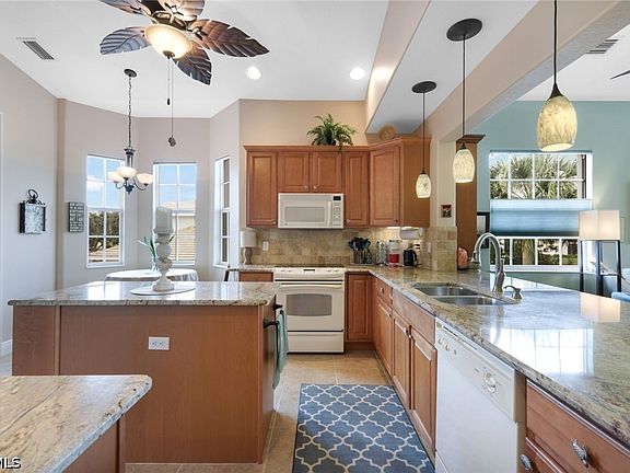 3rd image of 19690 Marino Lake Cir APT 2303