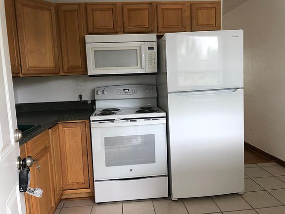 3rd image of 4418 Eli St