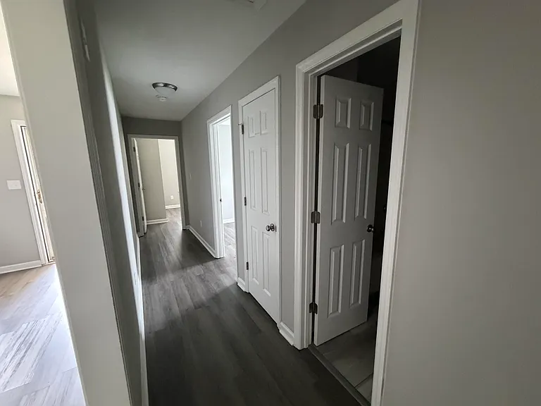 219 Long Creek Dr — Photo 18