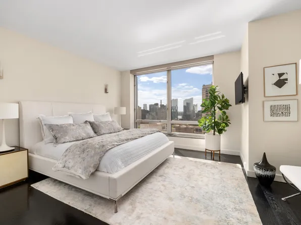 150 Columbus Avenue image 7 of 22