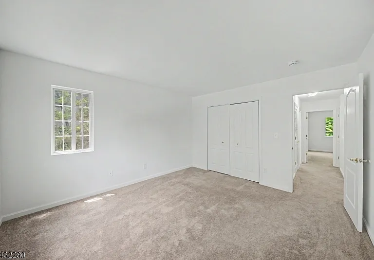415 Union St — Photo 27