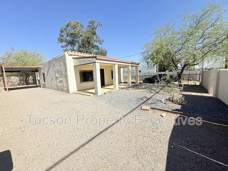 2925 N Estrella Ave #1 — Photo 21