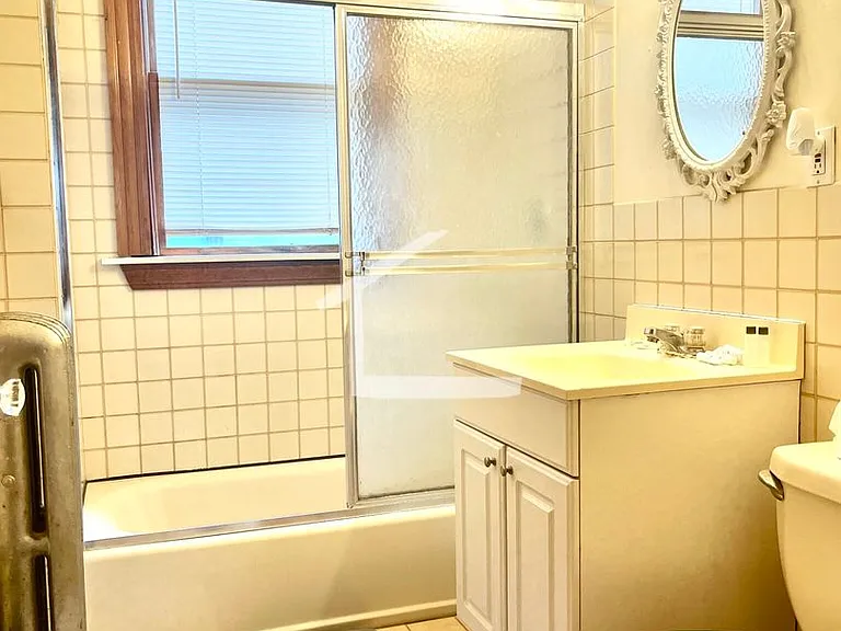 38 Linden St #14 — Photo 2
