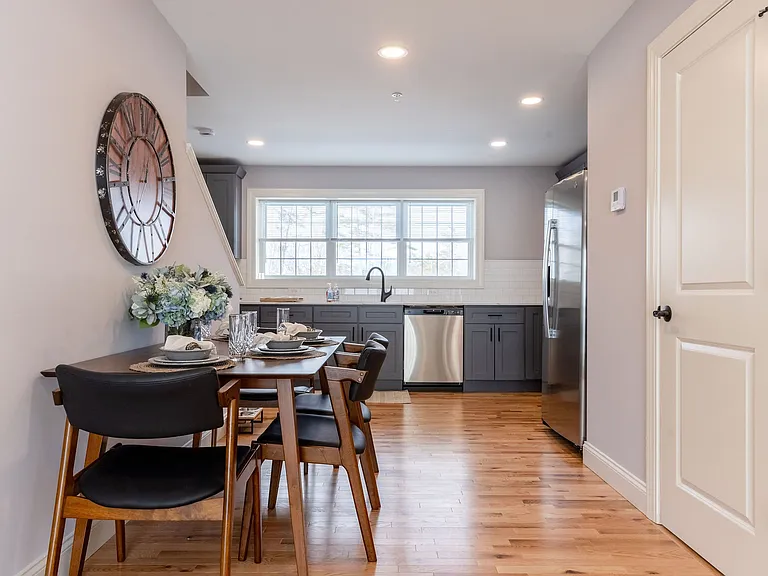 47 E Luka Way — Photo 1