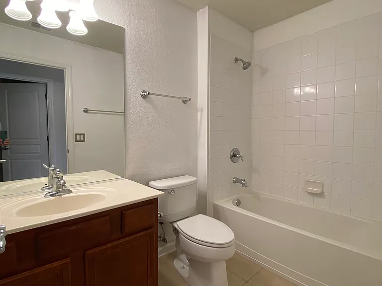 7708 Fordson Ln — Photo 12