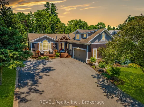 719 Welland Rd, Pelham, ON L0S 1C0