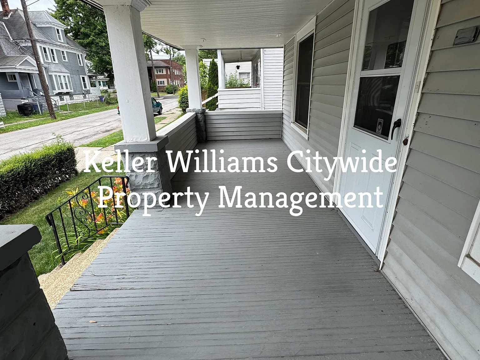 Furnished 4 bedroom Rental — Photo 4
