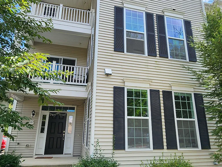 67 Townsend Blvd — Photo 25