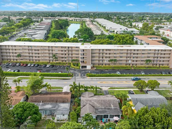 5100 Washington St APT 211, Hollywood, FL 33021