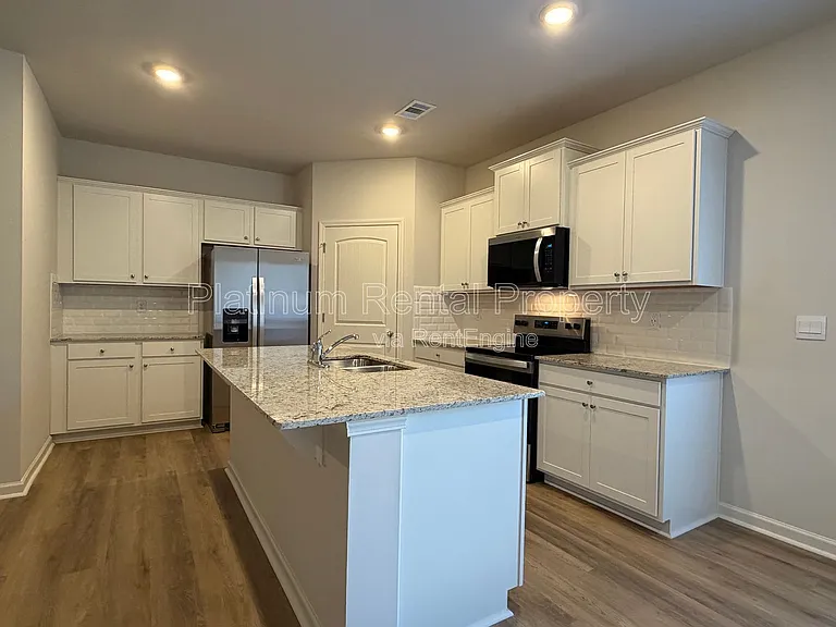 46 Rustin Rdg — Photo 6