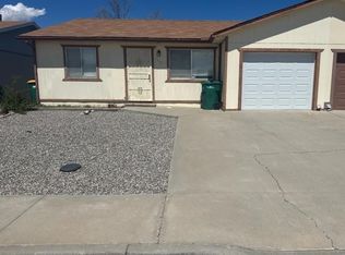 5560 Beech St, Farmington, NM 87402