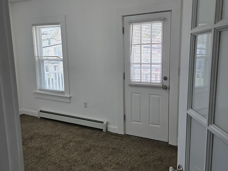 70 Whitney St — Photo 9