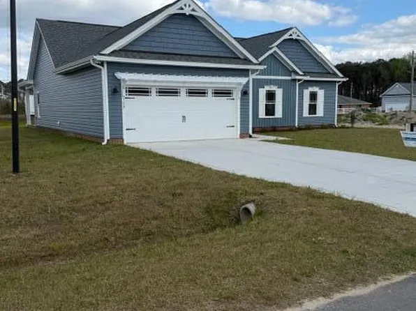 102 Sunny Acres Lane, Clinton, NC 28328