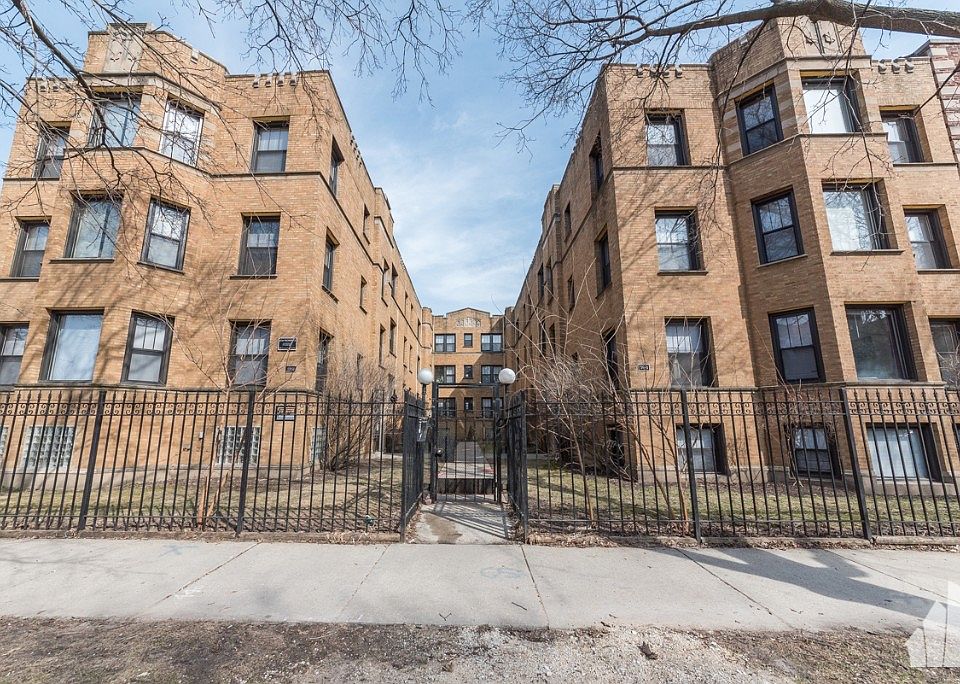 1st image of 5945 N Paulina St #1W