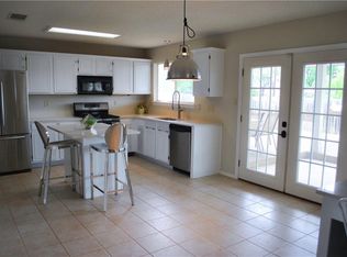 500 Hawthorne Ln, Round Rock, TX 78664