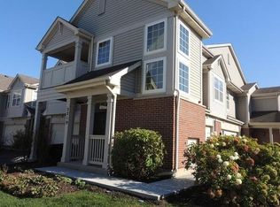 2219 Vanderbilt Dr, Geneva, IL 60134