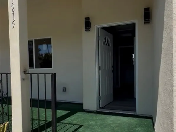 1215 W 104th St, Los Angeles, CA 90044