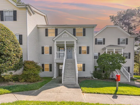 126 Schultz St, Chapel Hill, NC 27514