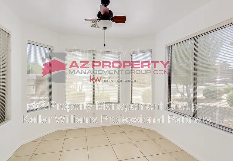 18140 W Mission Ln — Photo 11