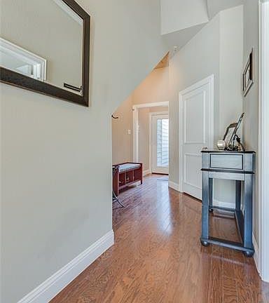 5th image of 1608 Carpenter Dr