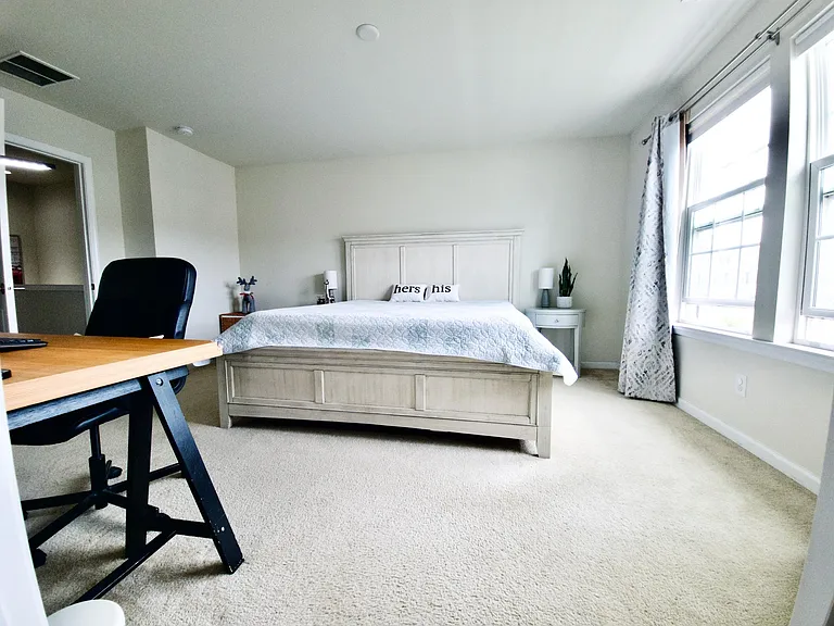 111 Admiral Ln — Photo 23
