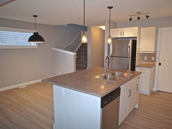 6 180 Radcliffe Wynd_03302018