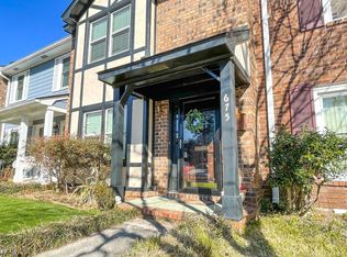 675 Buckhall Ct, Mount Pleasant, SC 29464