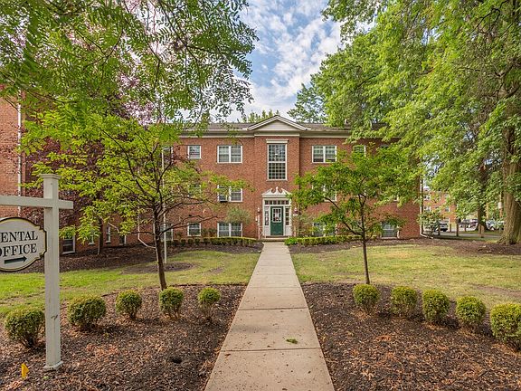 2nd image of 1907 Pleasantdale Rd #C70da4bc0