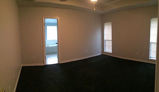 5th image of 5914 Pampus Ln