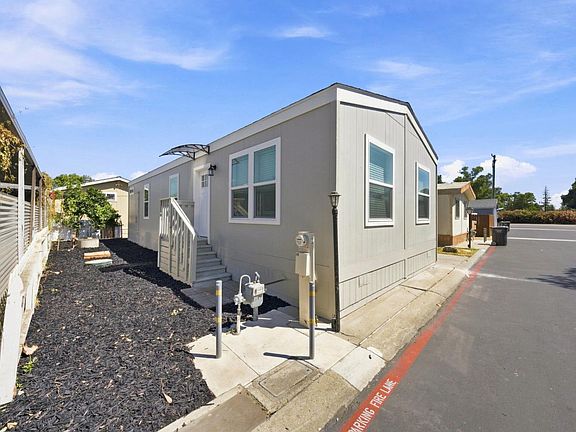 2nd image of 11303 N Highway 99 Space 48