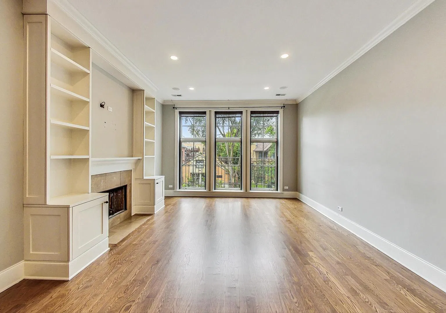 2 bed, 1541 sqft, $3,200 — Photo 4