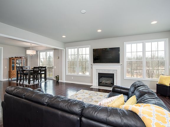 5th image of 51020 Belmont Park Ct #15