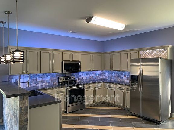 3rd image of 13810 Purple Bloom Ln