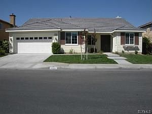 1st image of 1743 E Beringer Dr
