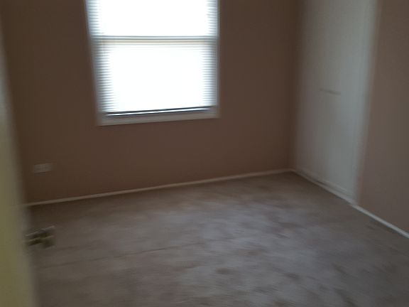 5th image of 309 Sauk Trl