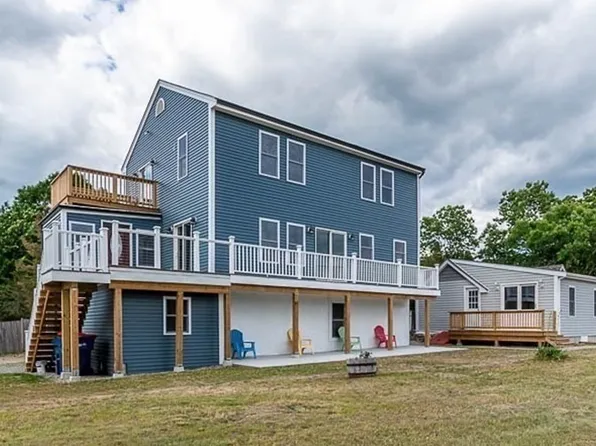22 Avenue A #1 & 2, Wareham, MA 02571