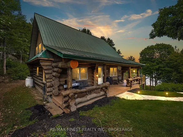 7679 Perth Rd, South Frontenac, ON K0H 2L0